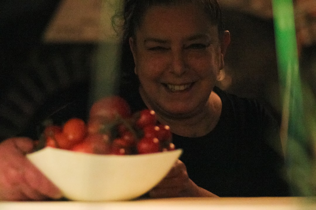 Eleganz im Umgang mit peinlichen Komplimenten bewahren